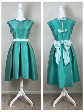 Val Max Made In Italy Mint Satin Party Dress Beaded Big Bow Jr 14 Fit & Flare